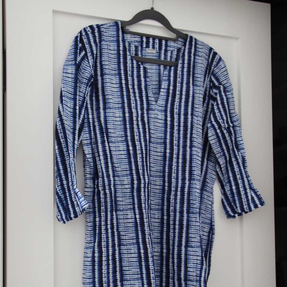 Blue & White Boutique beach coverup